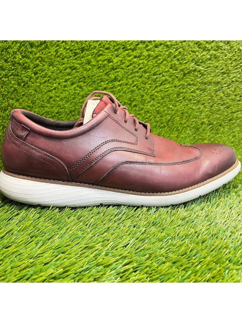 Rockport Garett Mens Size 12 Burgundy Casual Leather Wingtip Oxford Dress Shoes